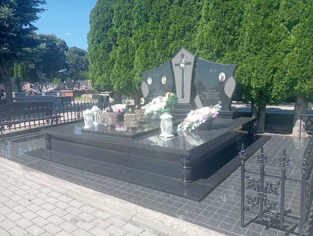 Grób Rafał Paćkowski