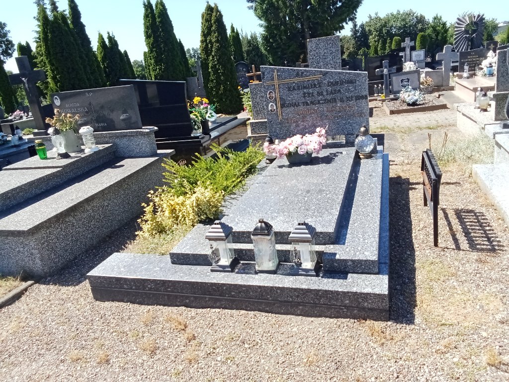 Grób Kazimierz Dusiński