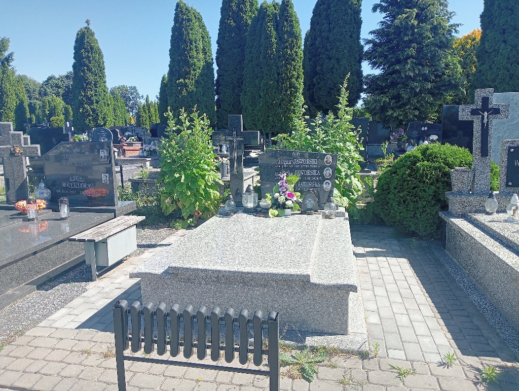 Grób Józef Jaworski