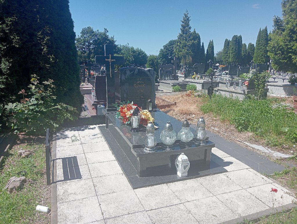 Grób Eugeniusz Rejniak