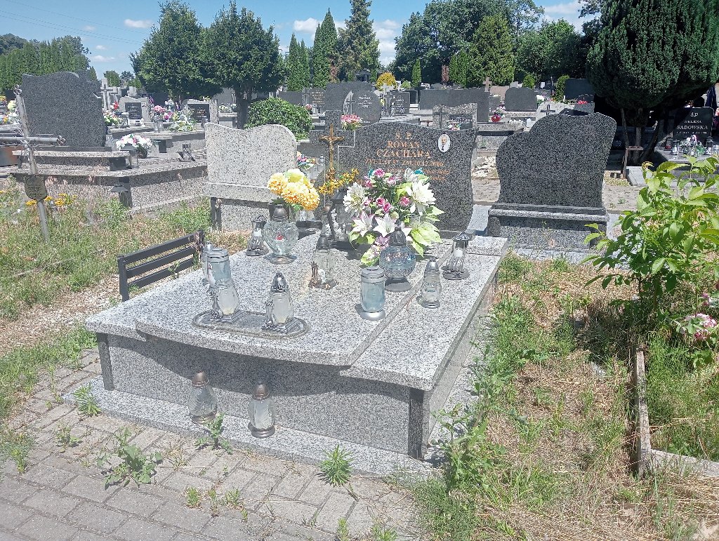 Grób Marek Czachara
