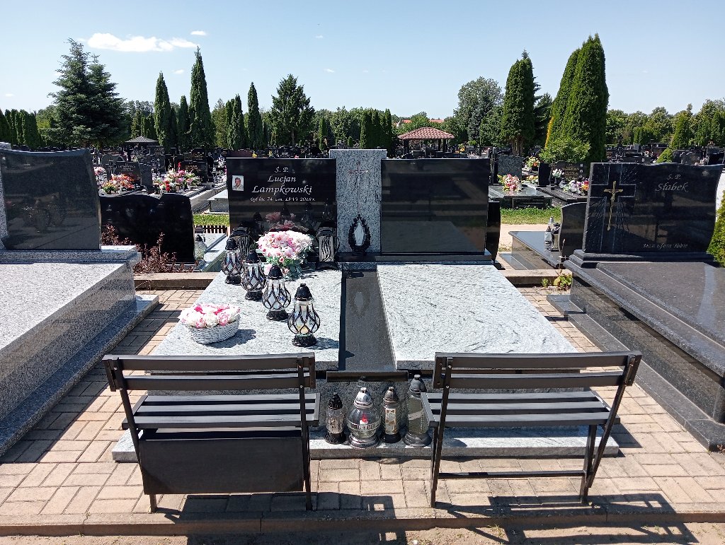 Grób Lucjan Józef Lampkowski