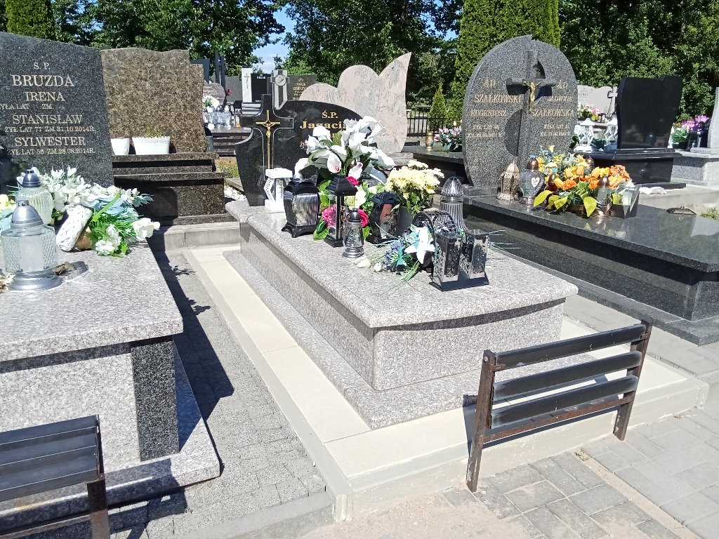 Grób Jan Tadeusz Jagaciak