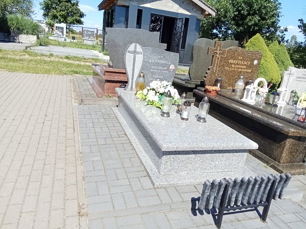 Grób Teresa Rzotkiewicz